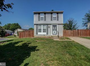 8 Tarfside Ct, Gaithersburg, MD 20879