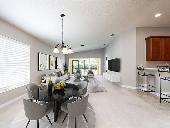 3rd image of 11911 Fiore Dr