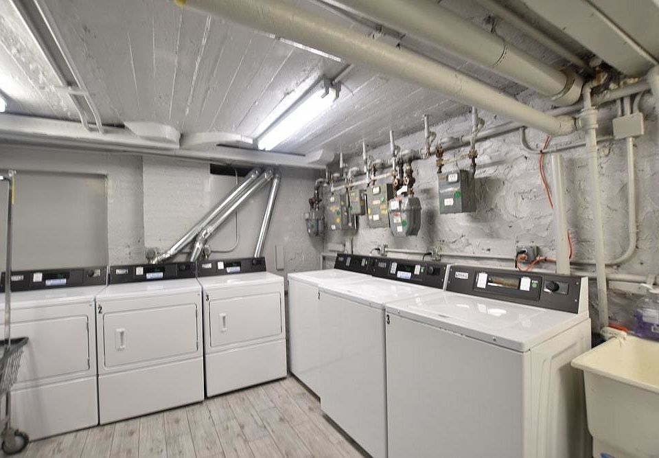1st image of 100 Cooper St #1I
