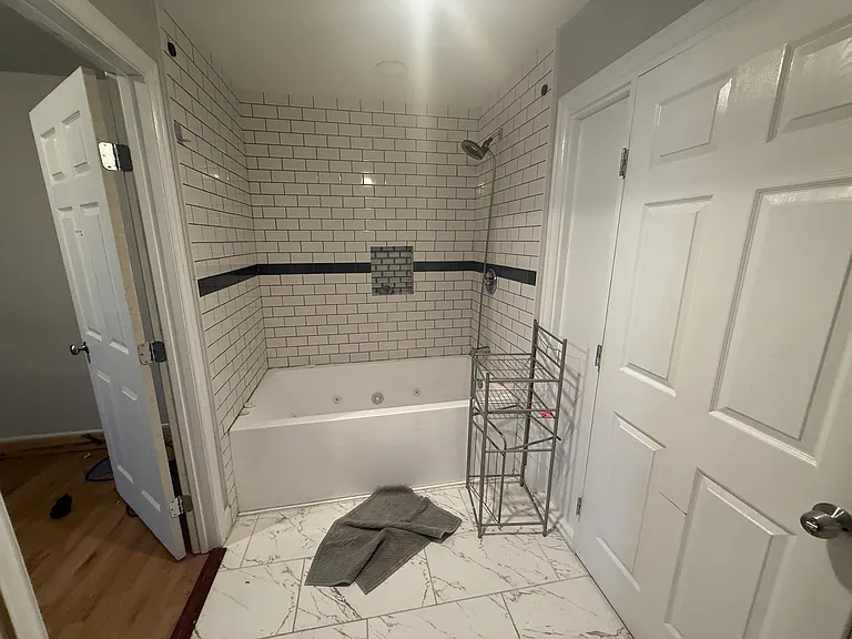 801 Pecan St — Photo 5