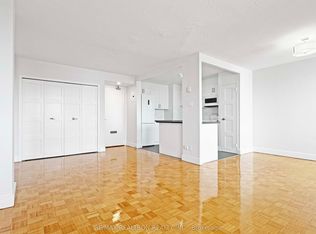 525 Eglinton Ave E #903, Toronto, ON M4P 1N5