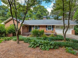1035 Deepwood Ct, Winston Salem, NC 27104