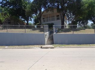2921 Lee Ave, Fort Worth, TX 76106