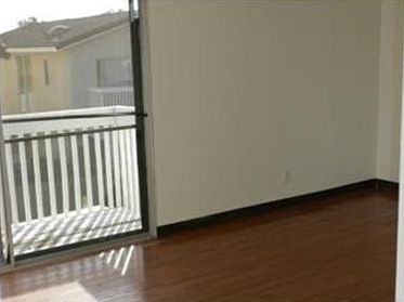 2nd image of 11841 Briar Knoll Pl