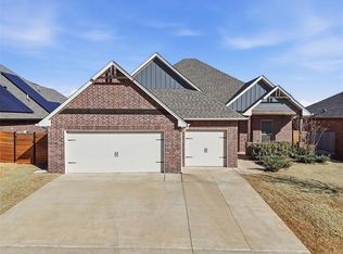 3304 Grasshopper Way, Yukon, OK 73099