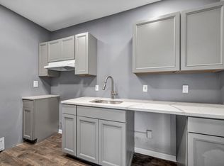 1505 E 133rd St, East Cleveland, OH 44112