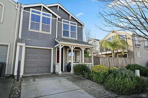 2983 Bay Village Ave #2983 Photo 1