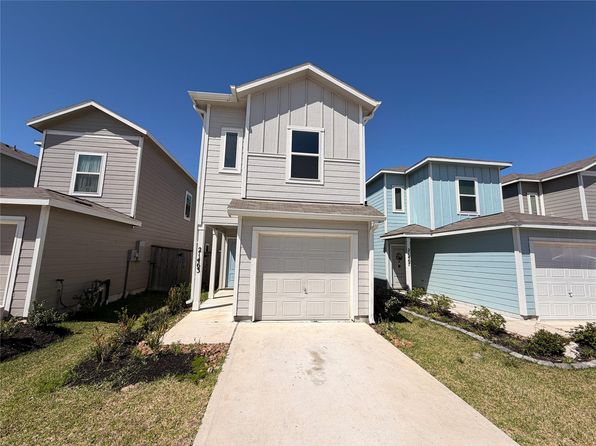 21463 Carosella Dr