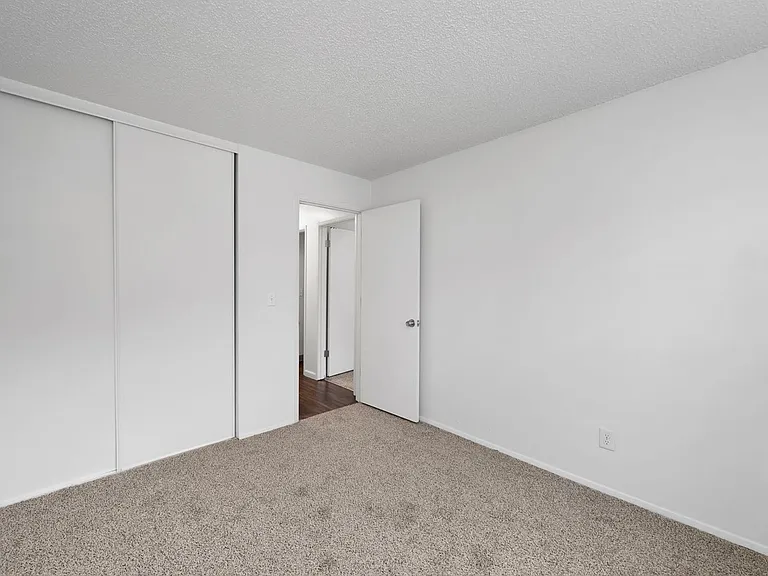 Park Place North Apartments — Photo 6