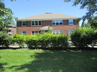 2502 Gladstone Cir UNIT 202, Louisville, KY 40205