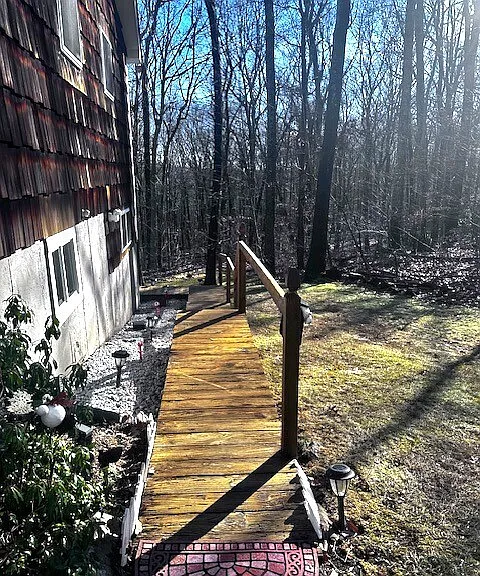 15 Indian Hill Ln #B — Photo 14