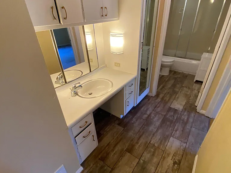 2533 Hillegass Ave #105 — Photo 17