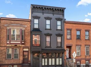 368 Madison Ave APT 2, Albany, NY 12210