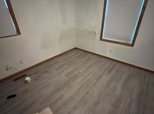 706 28th Ave SW, Willmar, MN 56201