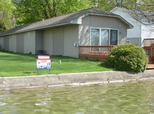 19968 M 60, Three Rivers, MI 49093