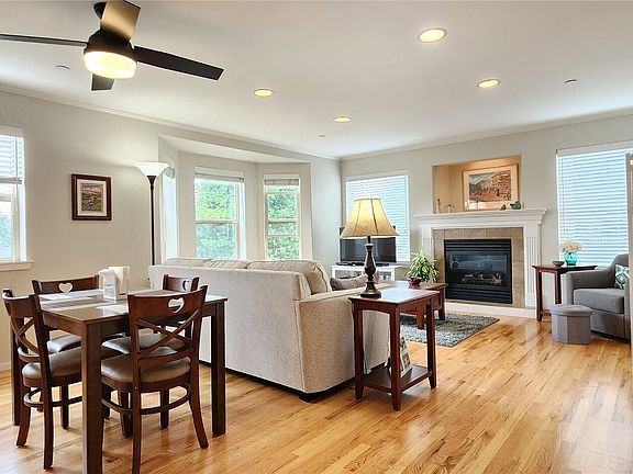 5th image of 406 Wood Street #201