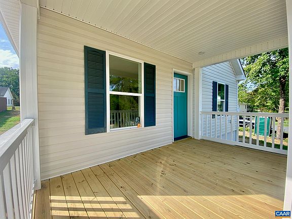 3rd image of 99 Cedar Dr