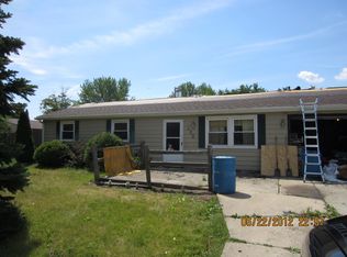 7302 Pumpkin Ln, Fort Wayne, IN 46835