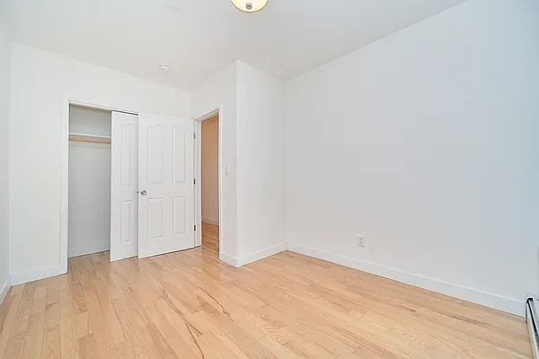 Rented by Compass | media 11