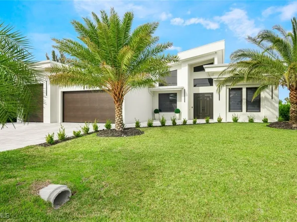 215 SE 28th Ter, Cape Coral, FL 33904