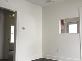 1242 Vineyard Dr, Monroe, MI 48161