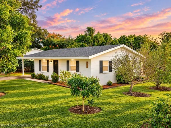 251 E Royal Palm St, Lake Placid, FL 33852