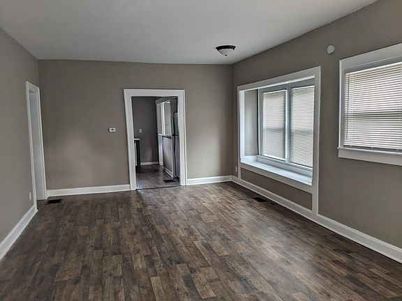 3rd image of 4101 Cornelius Ave