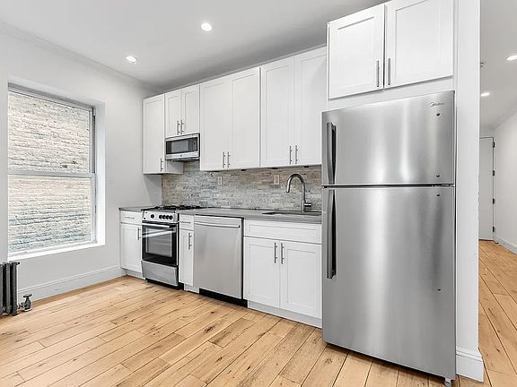 4th image of 342 E 85th St APT 16