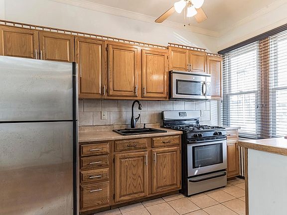 4th image of 220 S 53rd St Floor 1