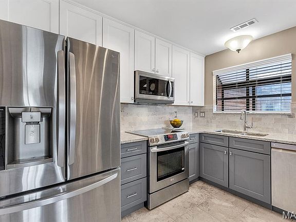 2nd image of 309 Hemingway Ln