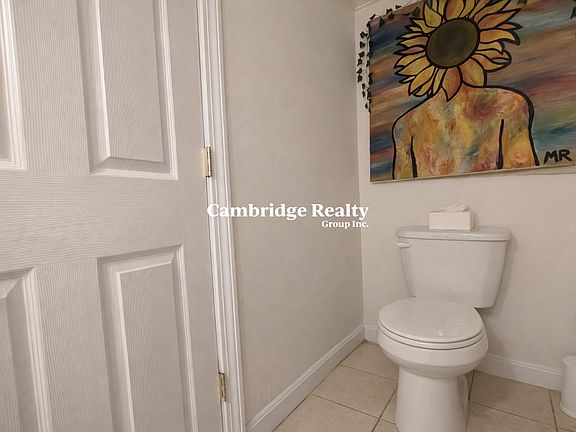 5th image of 9 Medford St #1T