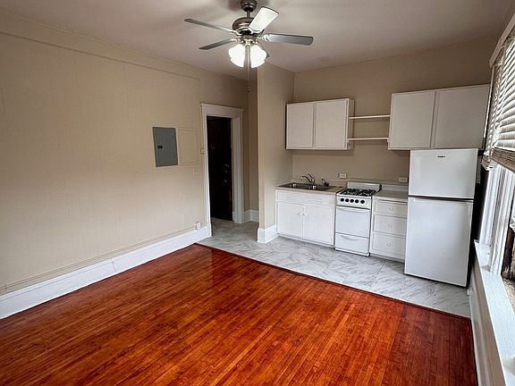 4th image of 2609 Hennepin Ave S #9ab798541