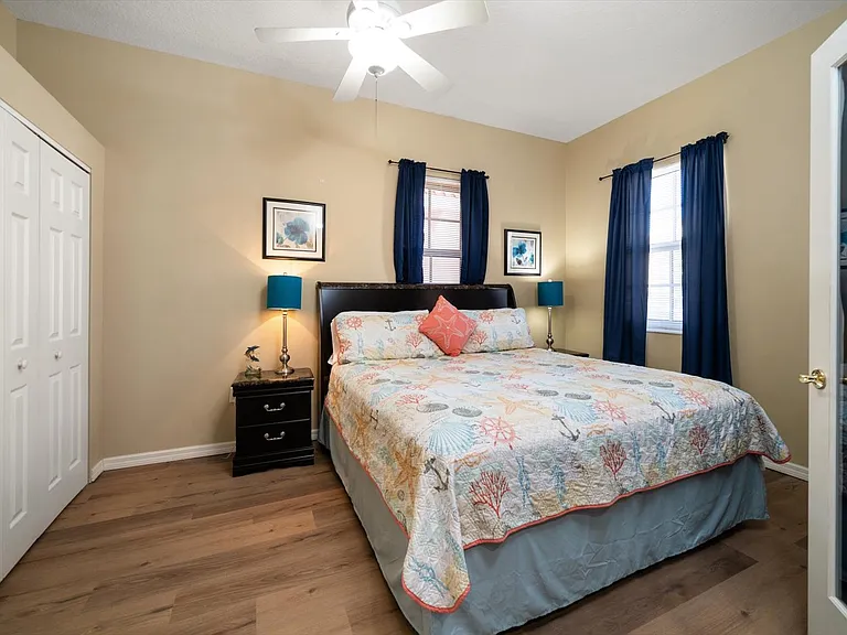 530 S Gulfview Blvd #401 — Photo 17