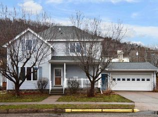 110 S Main St, Cochrane, WI 54622