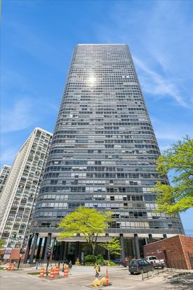 5415 N Sheridan Rd APT 2315, Chicago, IL 60640