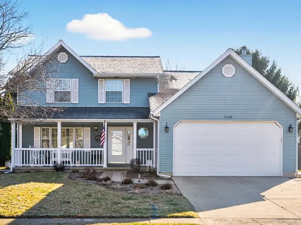 1524 John St, Sycamore, IL 60178