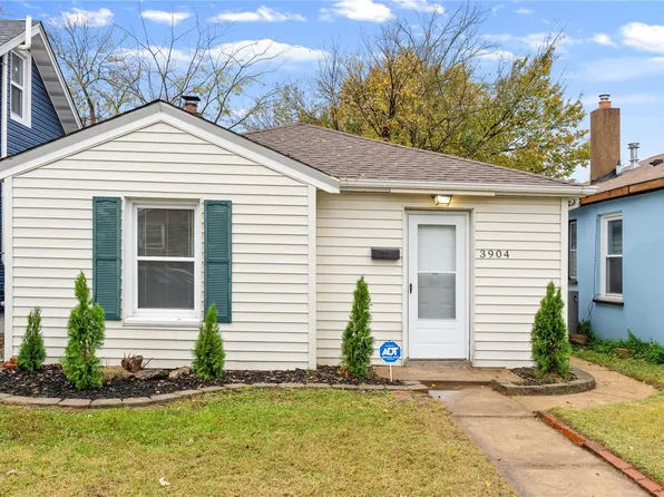 3904 Itaska St, Saint Louis, MO 63116