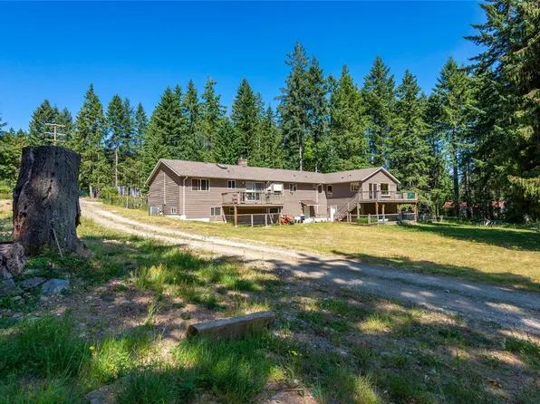 8598 Island Hwy N, Courtenay, BC V9N 3N8