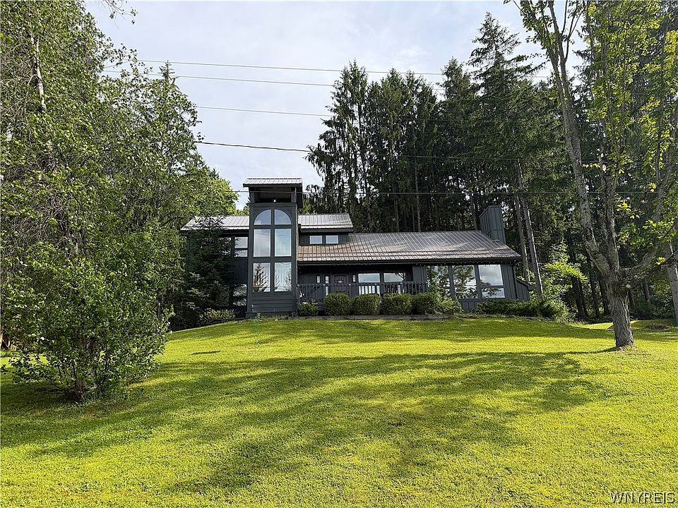 1st image of 35 Holimont Ave