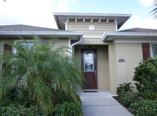 7025 Briarhill Ct, Tampa, FL 33625