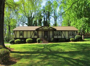 170 Nottidge Ct, Clemmons, NC 27012