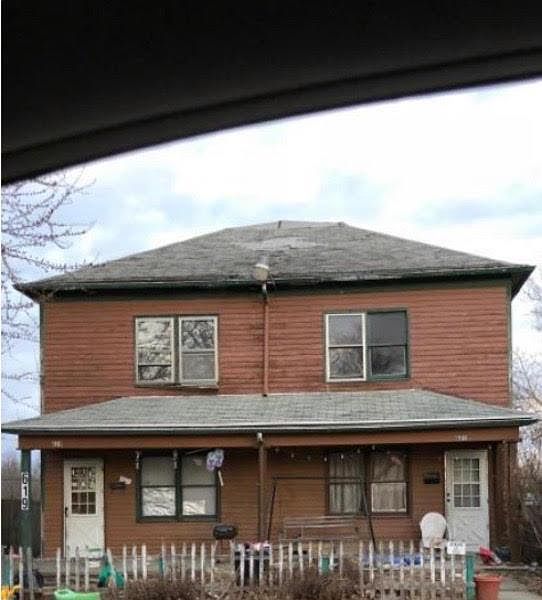 1st image of 619 S 15th St