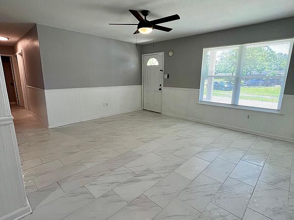 4th image of 2430 Calle De Feliz St