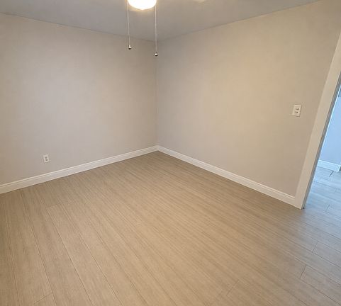 3rd image of 467 1/2 92nd Ave N Unit B