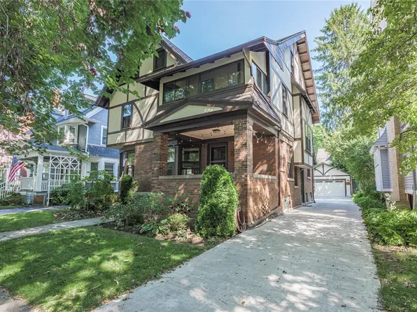 218 Edgerton St, Rochester, NY 14607