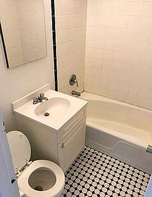 5th image of 465 E 7th St #73