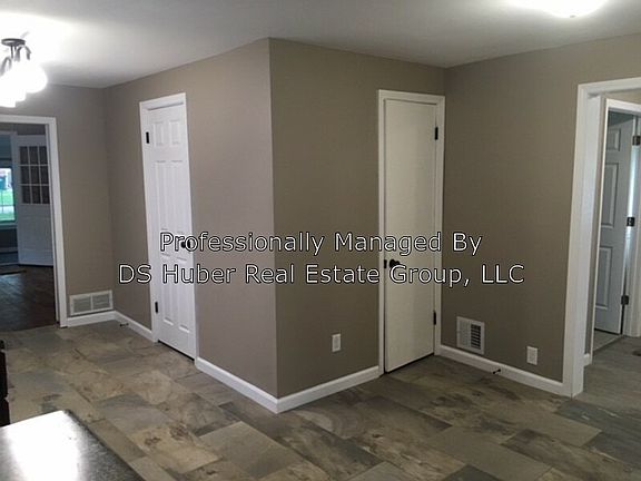 4th image of 3809 Burchfield Dr