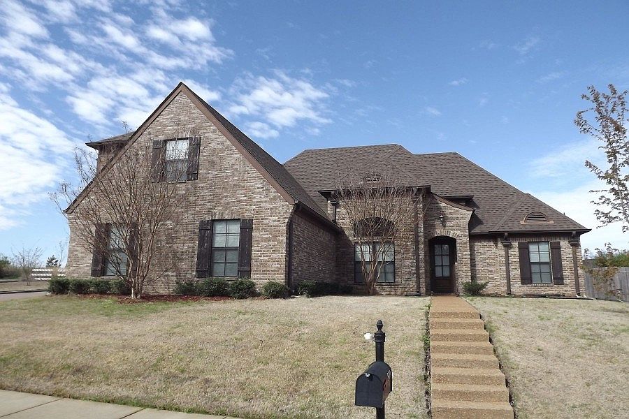 1st image of 5419 Meadowbriar Trl