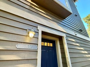 7114 California Ave SW Unit F, Seattle, WA 98136