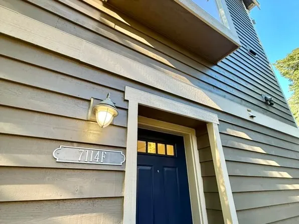 7114 California Ave SW Unit F, Seattle, WA 98136